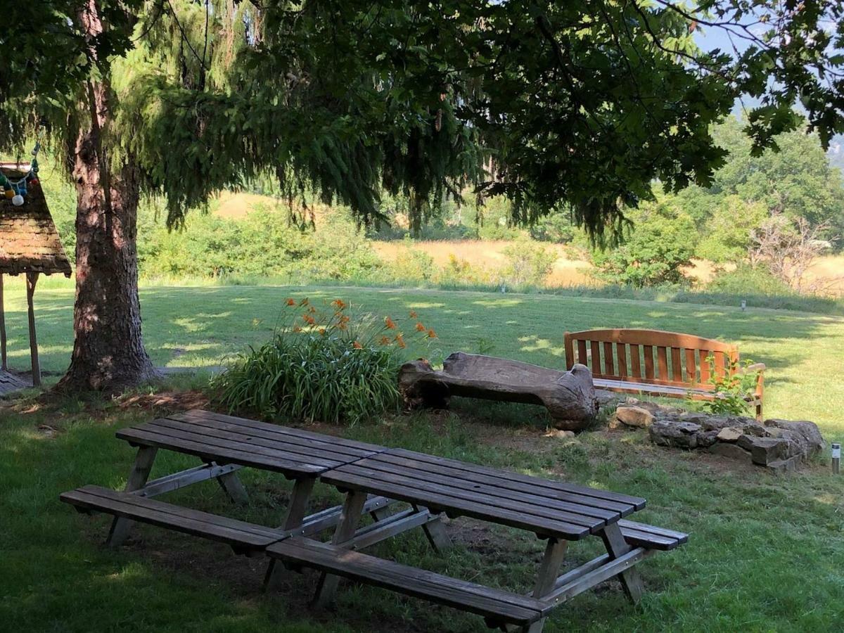Weekend En Provence Bed and Breakfast Comps  Εξωτερικό φωτογραφία