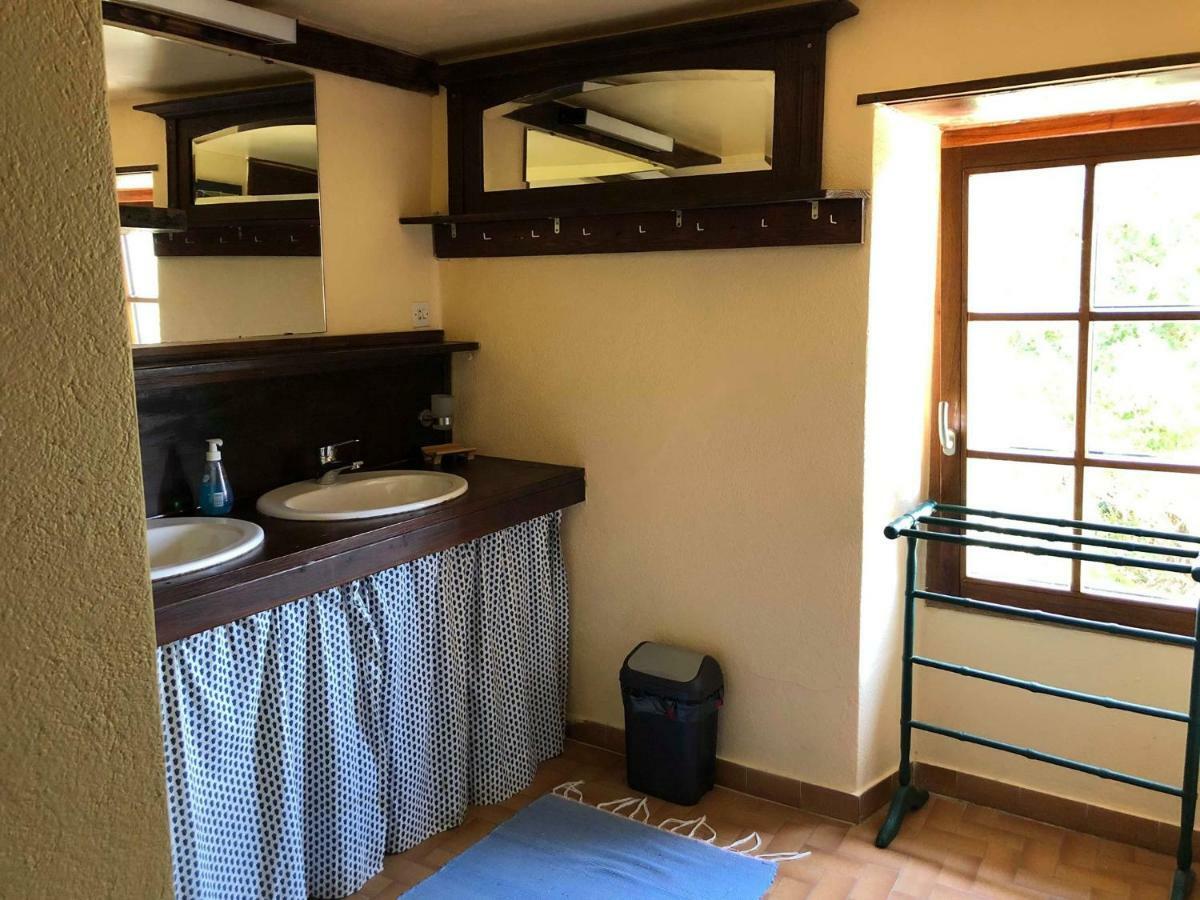 Weekend En Provence Bed and Breakfast Comps  Δωμάτιο φωτογραφία
